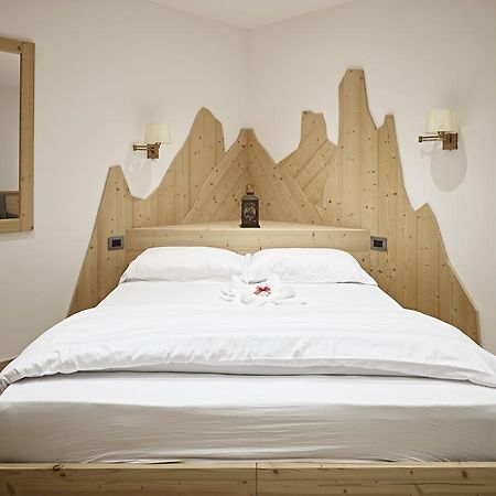 B&B Augusto Madonna di Campiglio Bagian luar foto