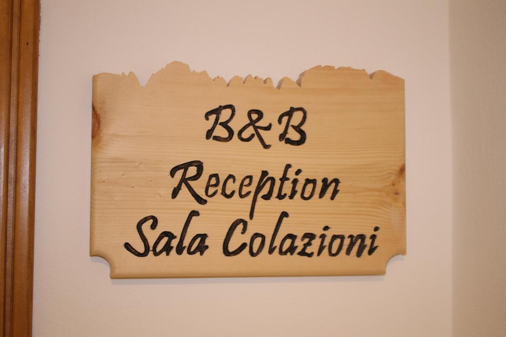 B&B Augusto Madonna di Campiglio Bagian luar foto