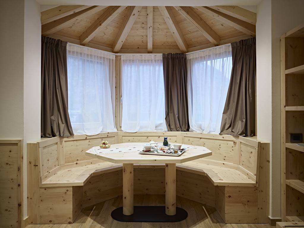 B&B Augusto Madonna di Campiglio Bagian luar foto